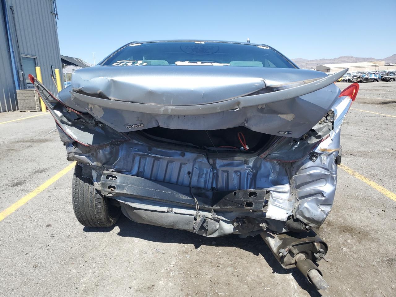 2004 TOYOTA CAMRY