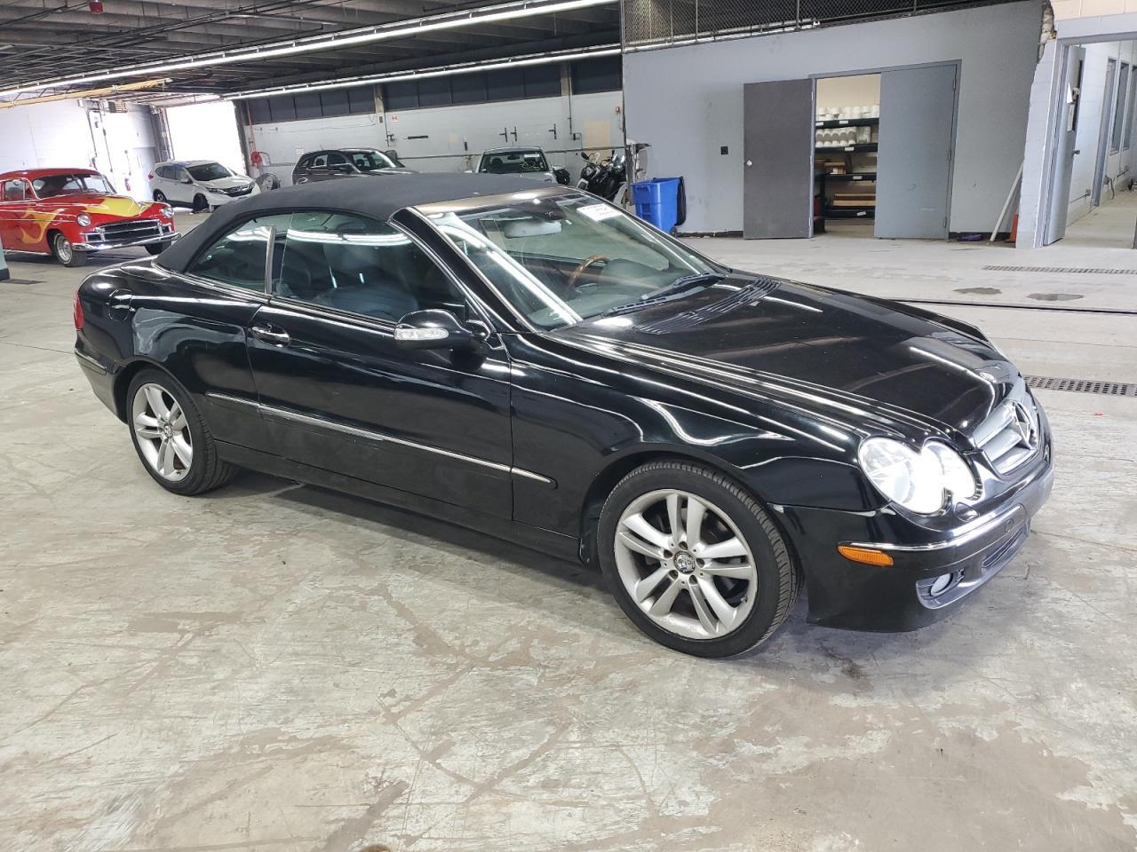 2009 MERCEDES-BENZ Clk-Class