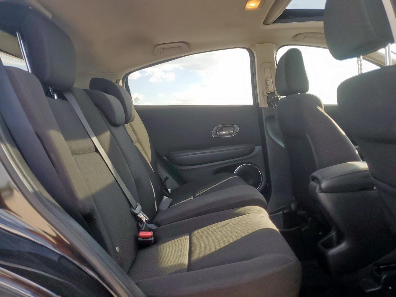 2017 HONDA HR-V