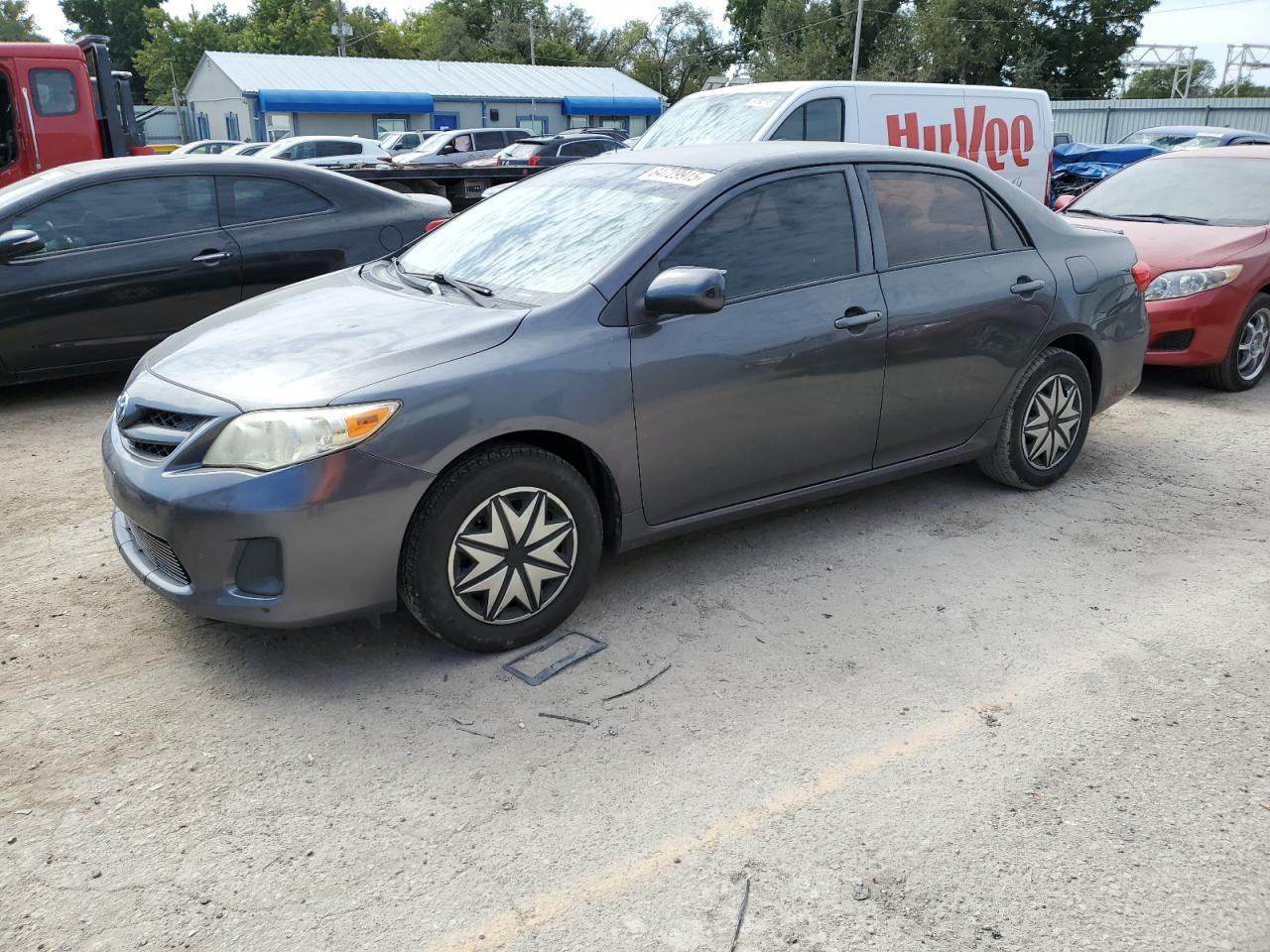 2013 TOYOTA COROLLA