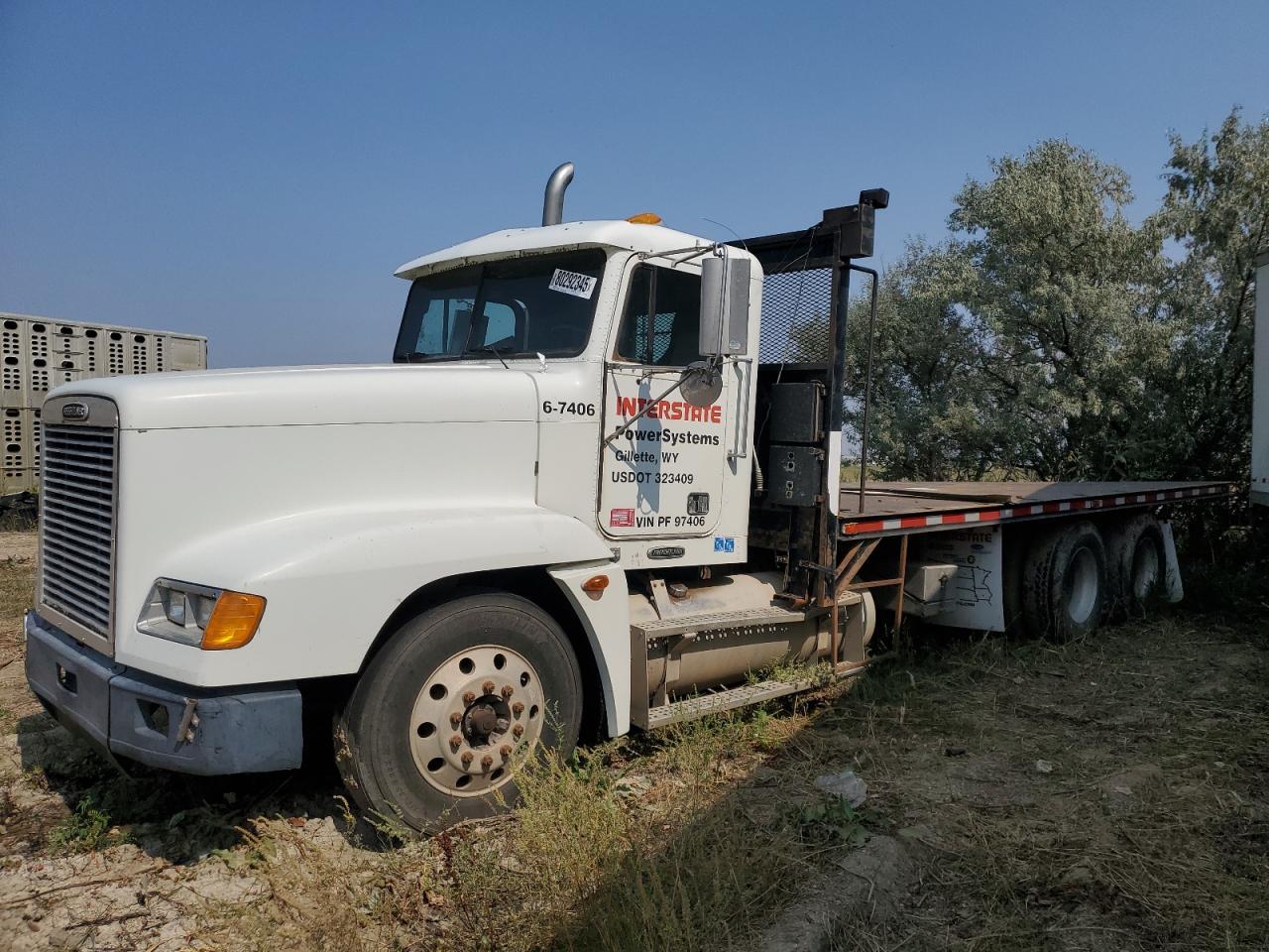 2001 FREIGHTLINER Fld120
