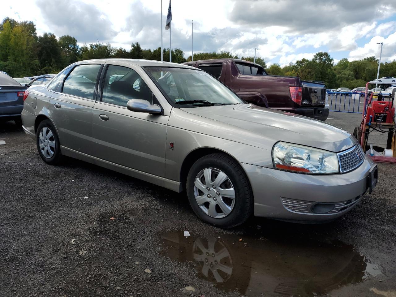 2003 SATURN L200