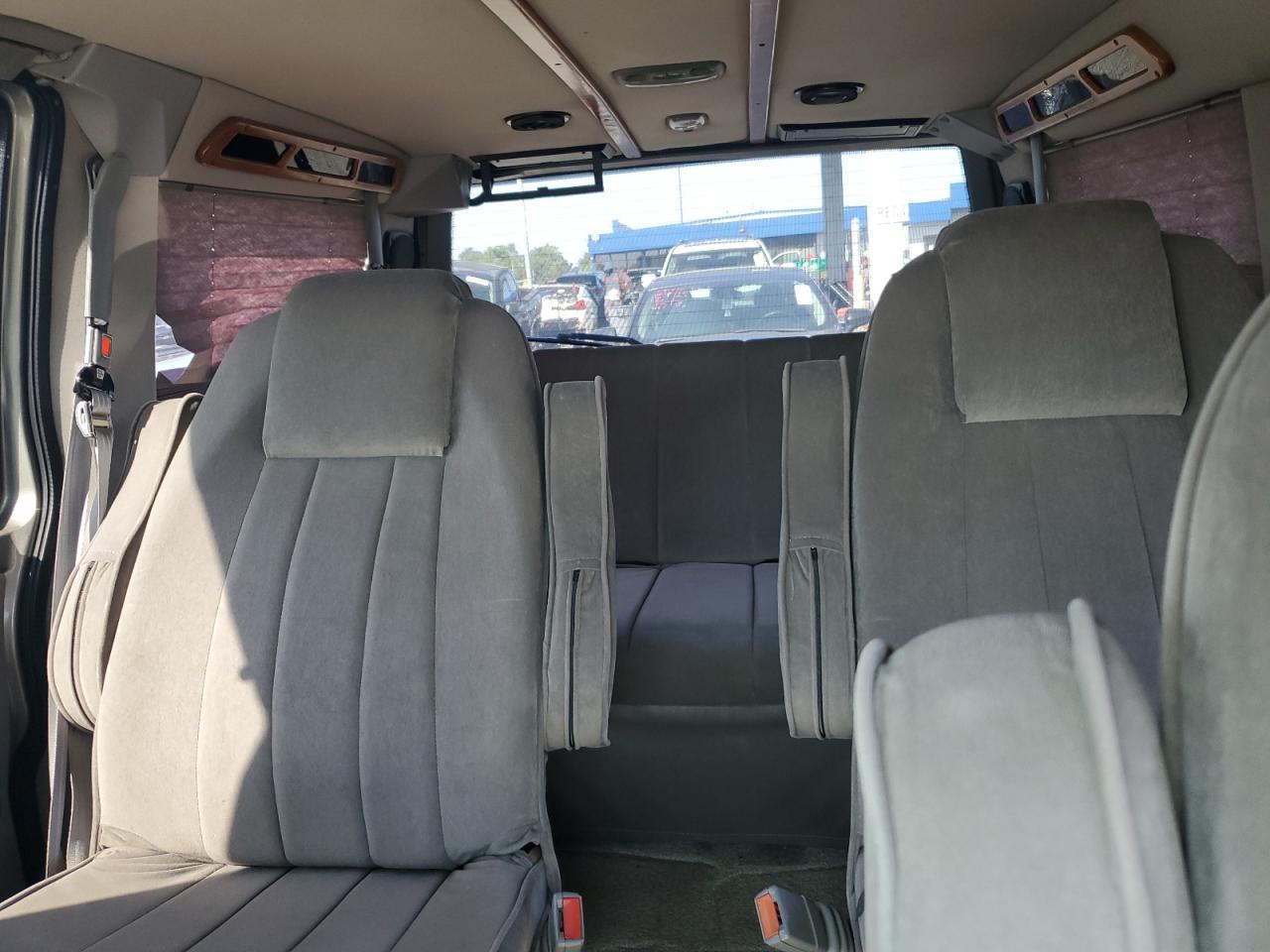 2001 GMC SAFARI