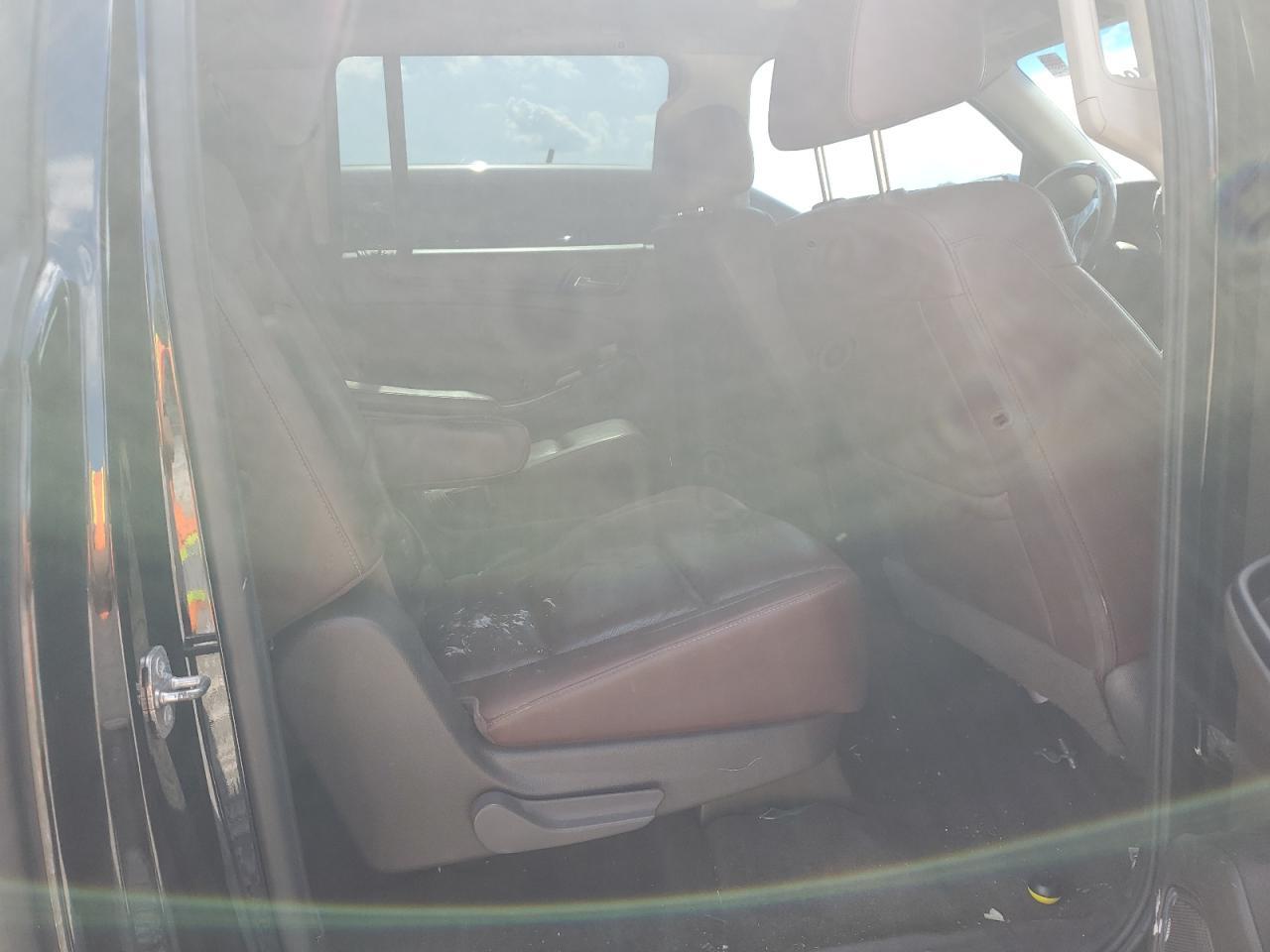 2017 CHEVROLET Suburban