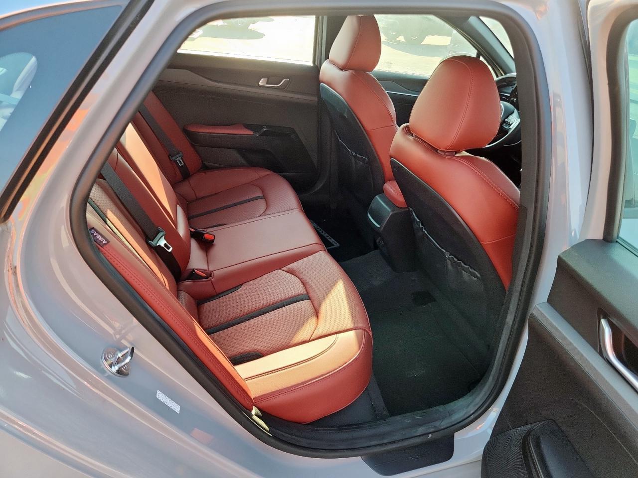 2022 KIA K5