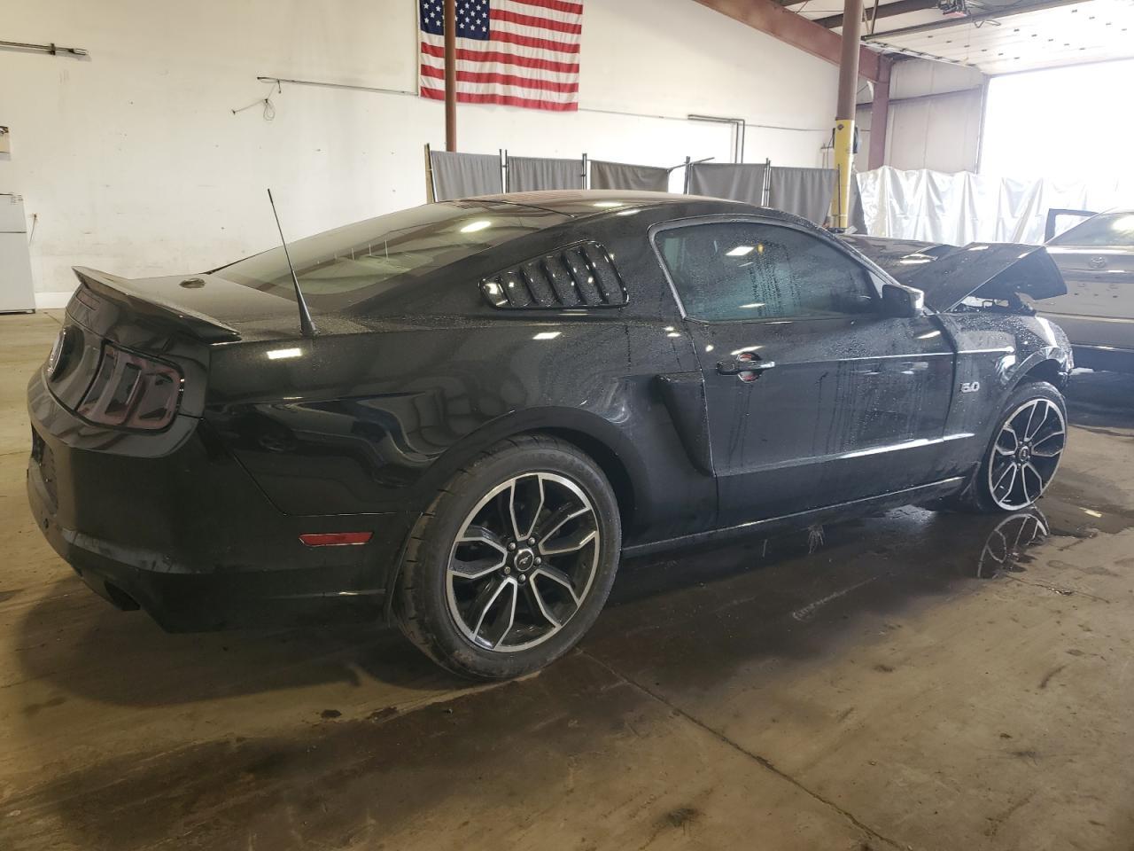 2013 FORD MUSTANG
