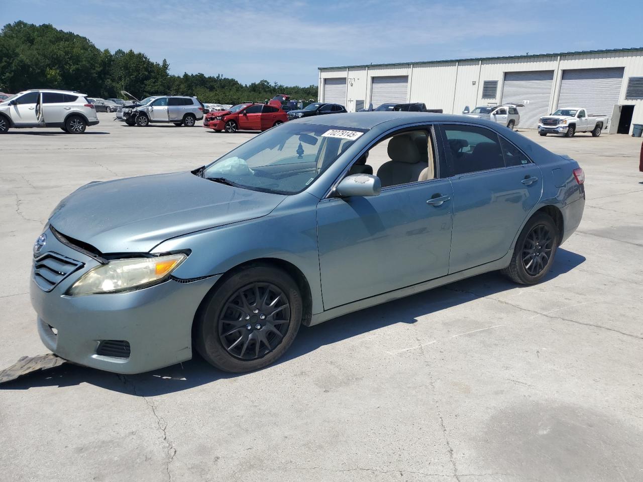 2011 TOYOTA CAMRY