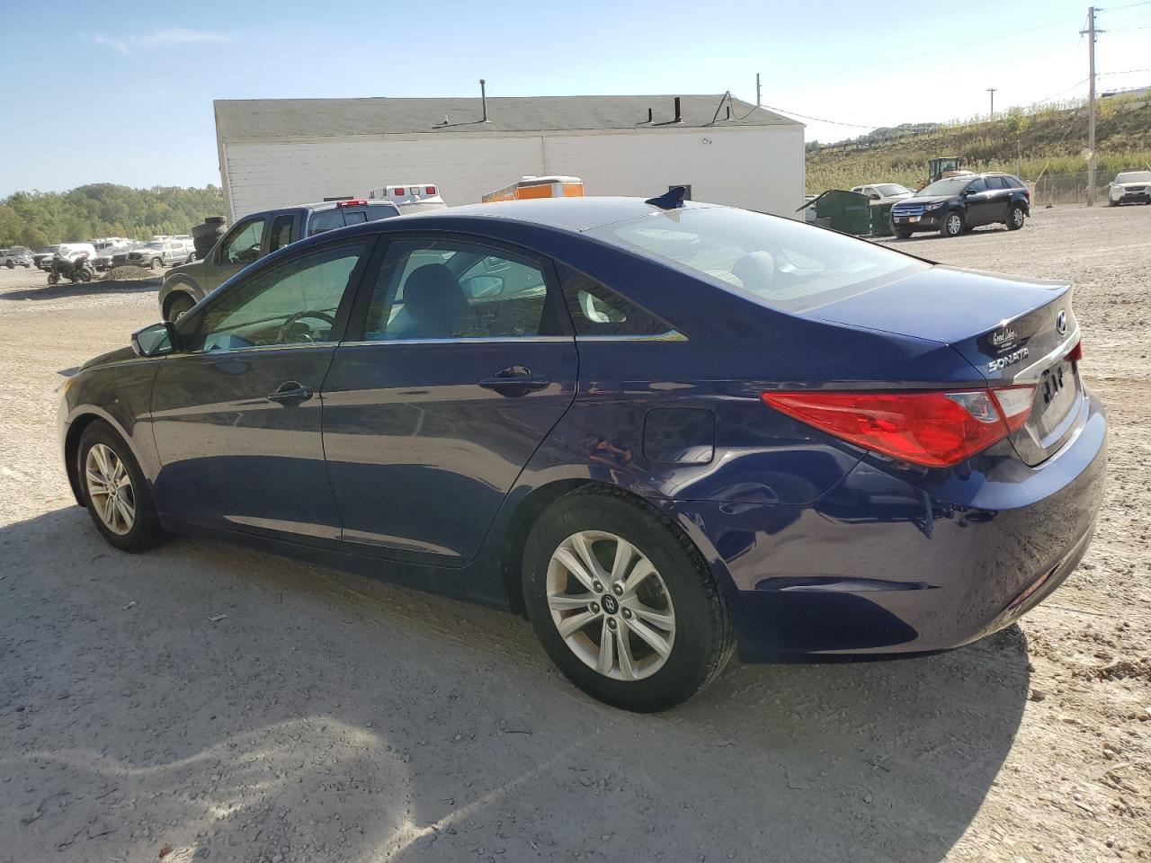 2011 HYUNDAI SONATA