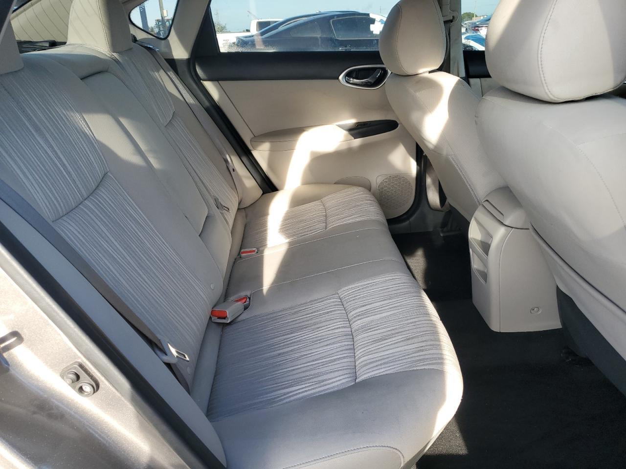 2016 NISSAN SENTRA