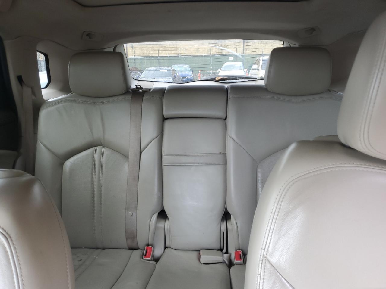 2010 CADILLAC SRX