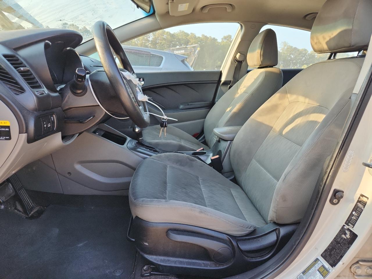 2015 KIA FORTE