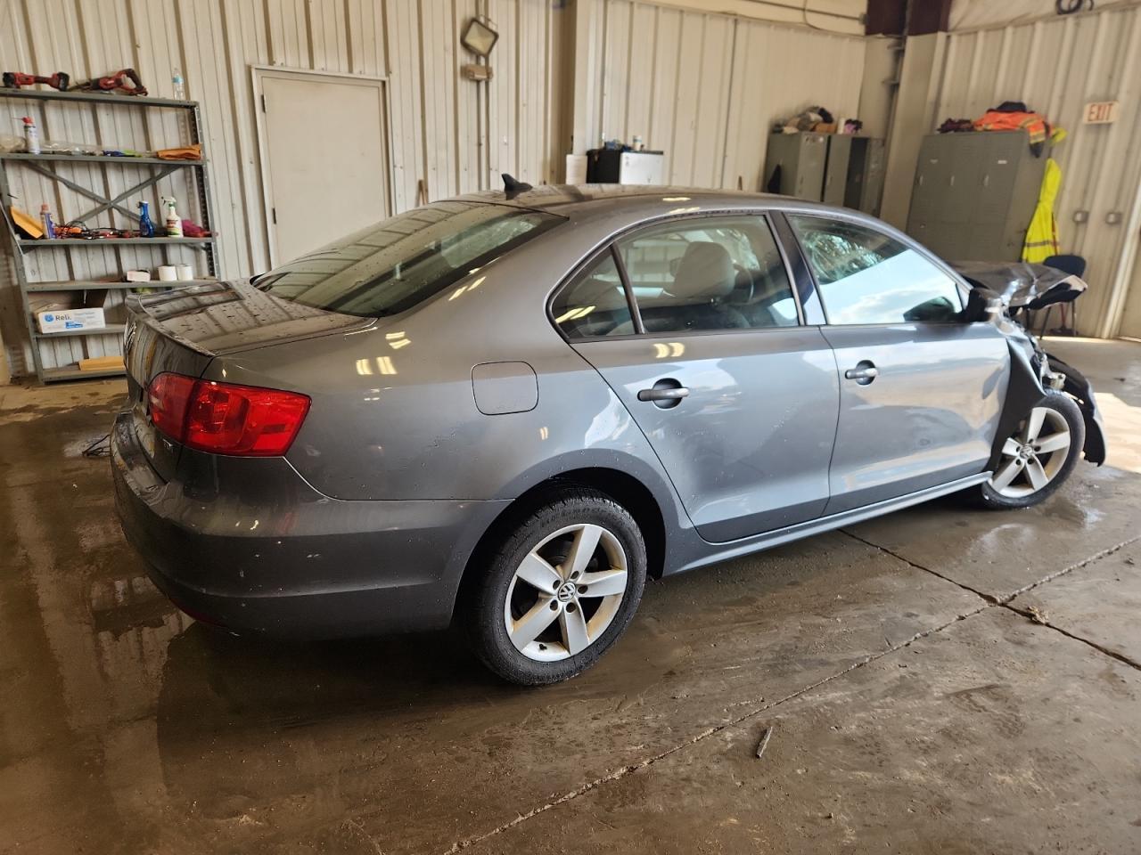 2012 VOLKSWAGEN JETTA