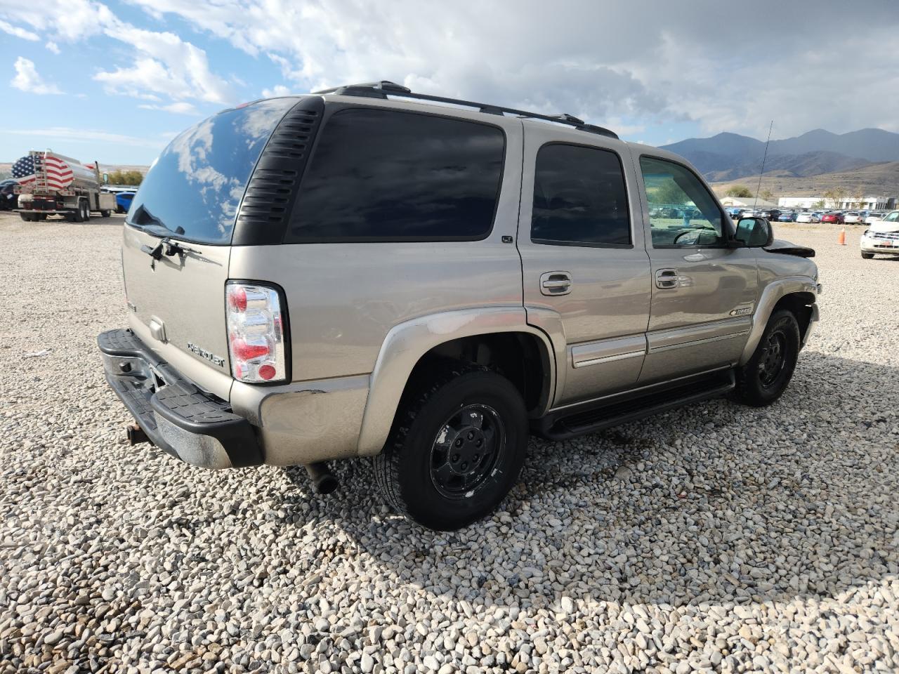 2003 CHEVROLET Tahoe