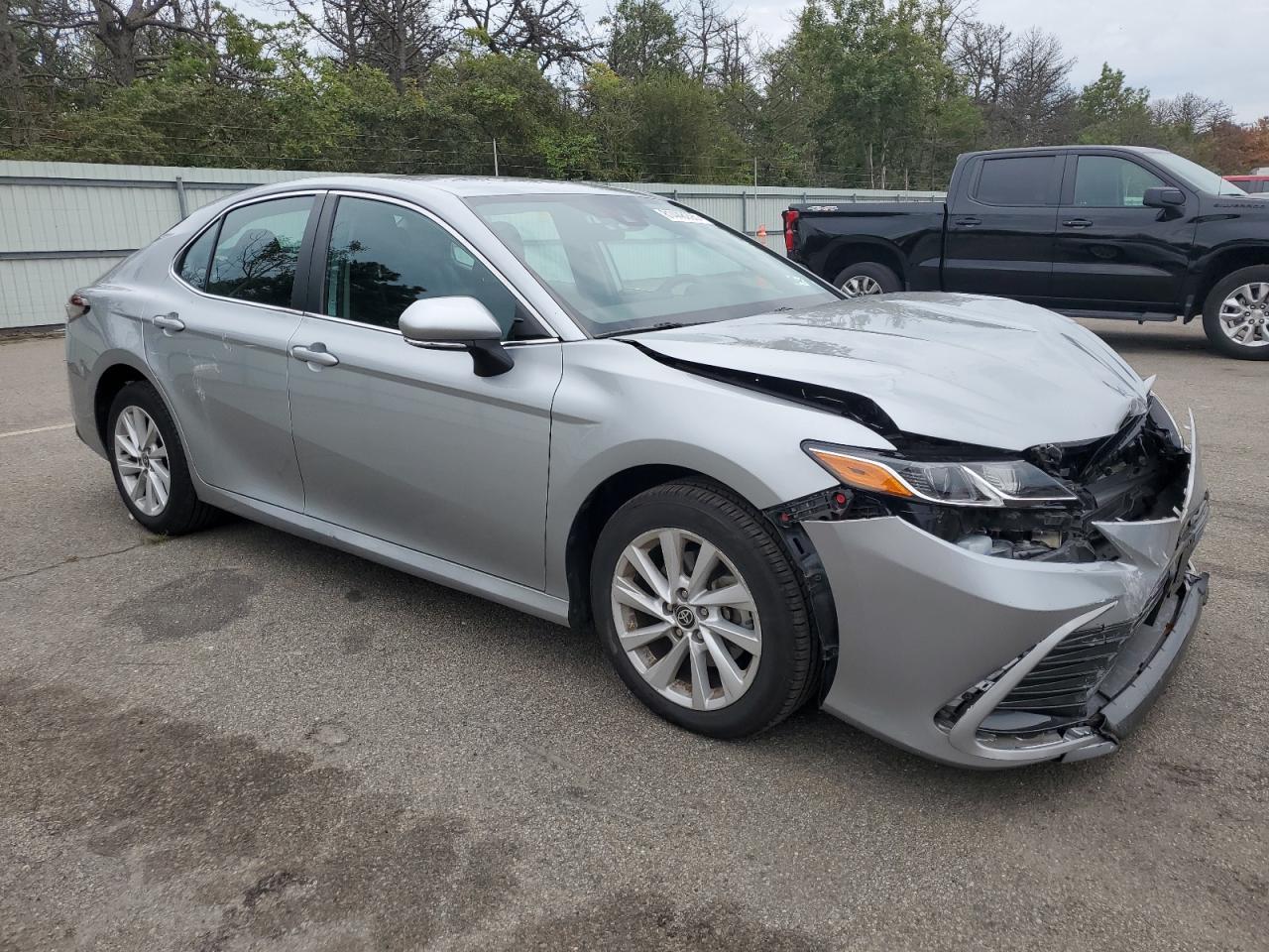 2022 TOYOTA CAMRY