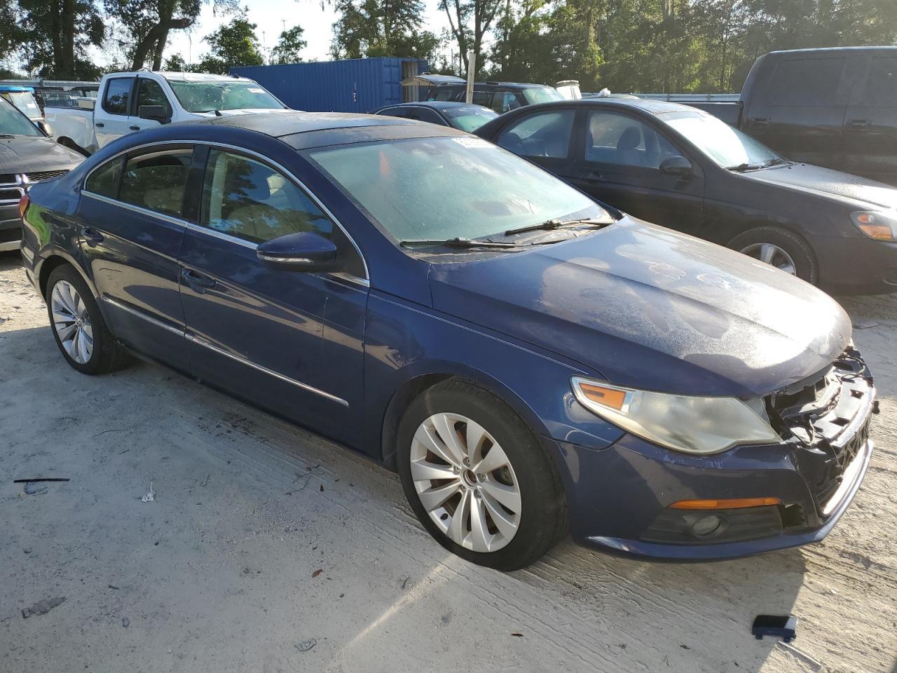 2009 VOLKSWAGEN CC