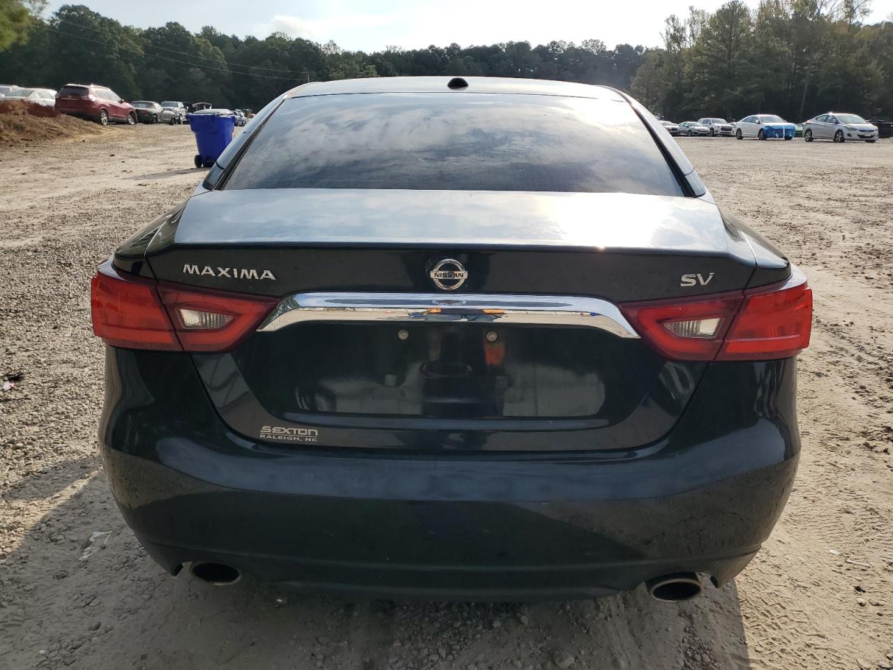 2016 NISSAN Maxima