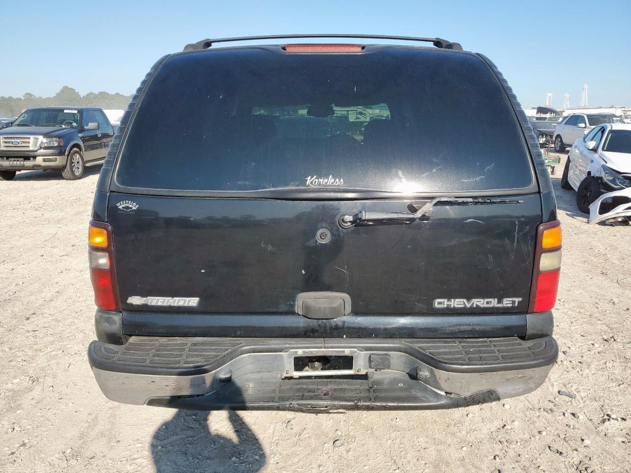 2004 CHEVROLET Tahoe