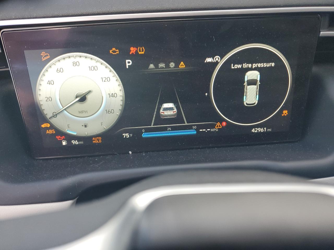 2022 HYUNDAI TUCSON