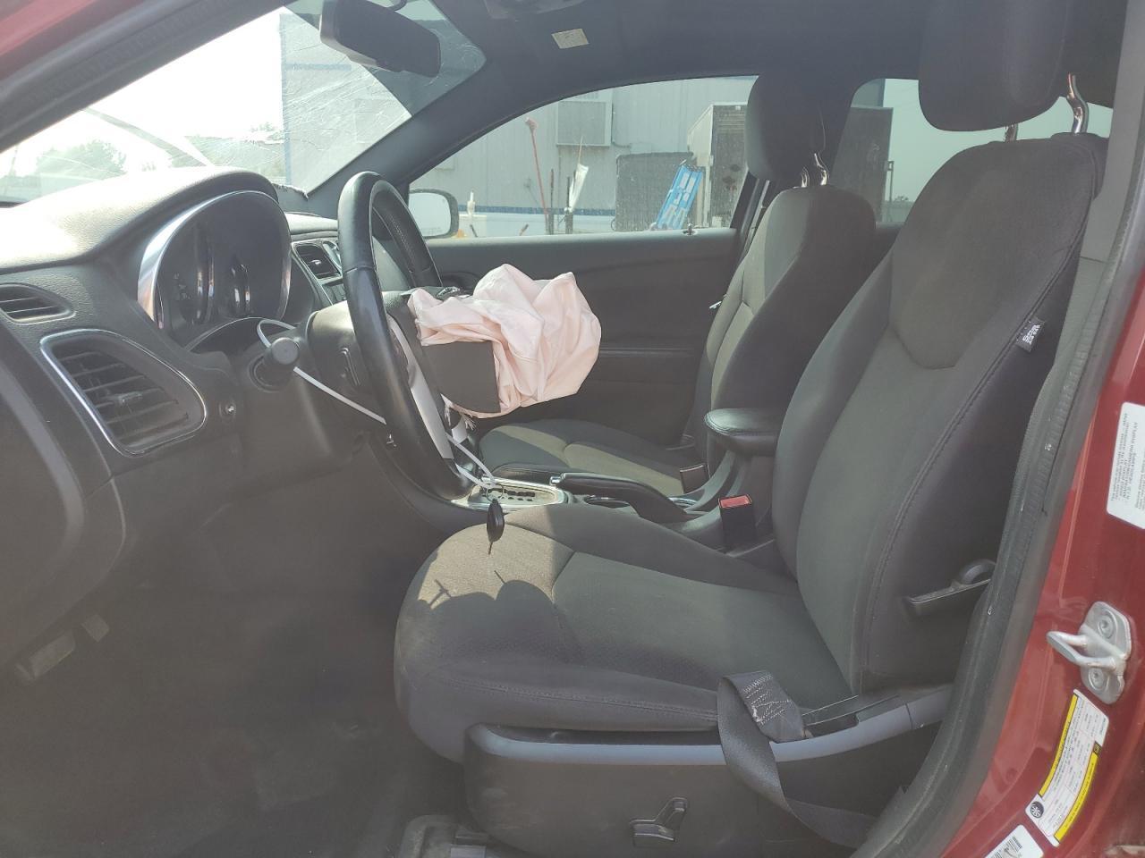 2013 CHRYSLER 200