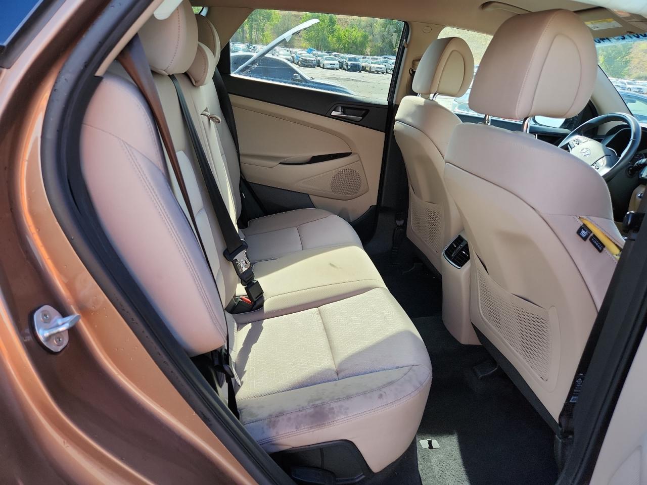 2017 HYUNDAI TUCSON