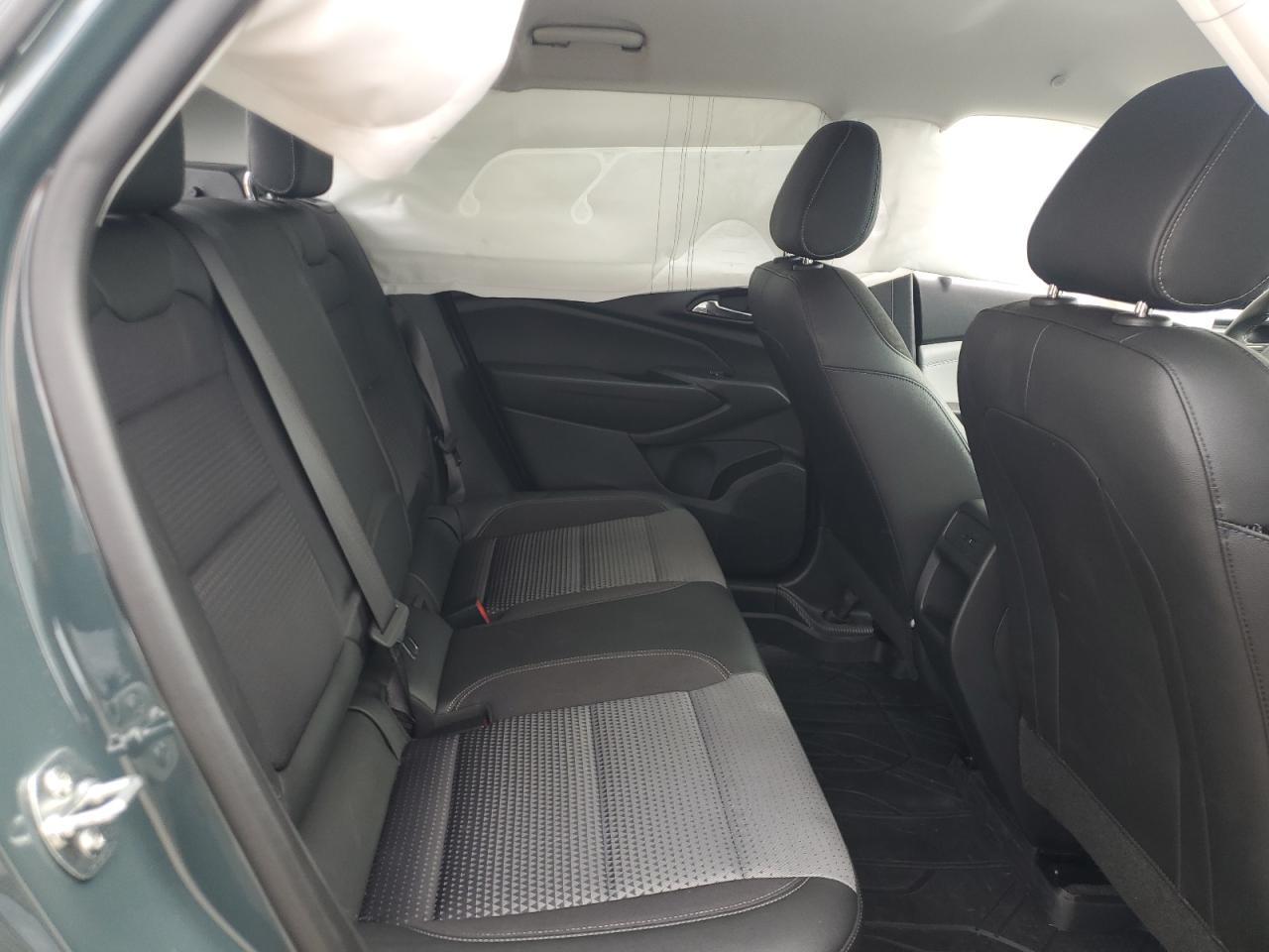 2025 CHEVROLET TRAX