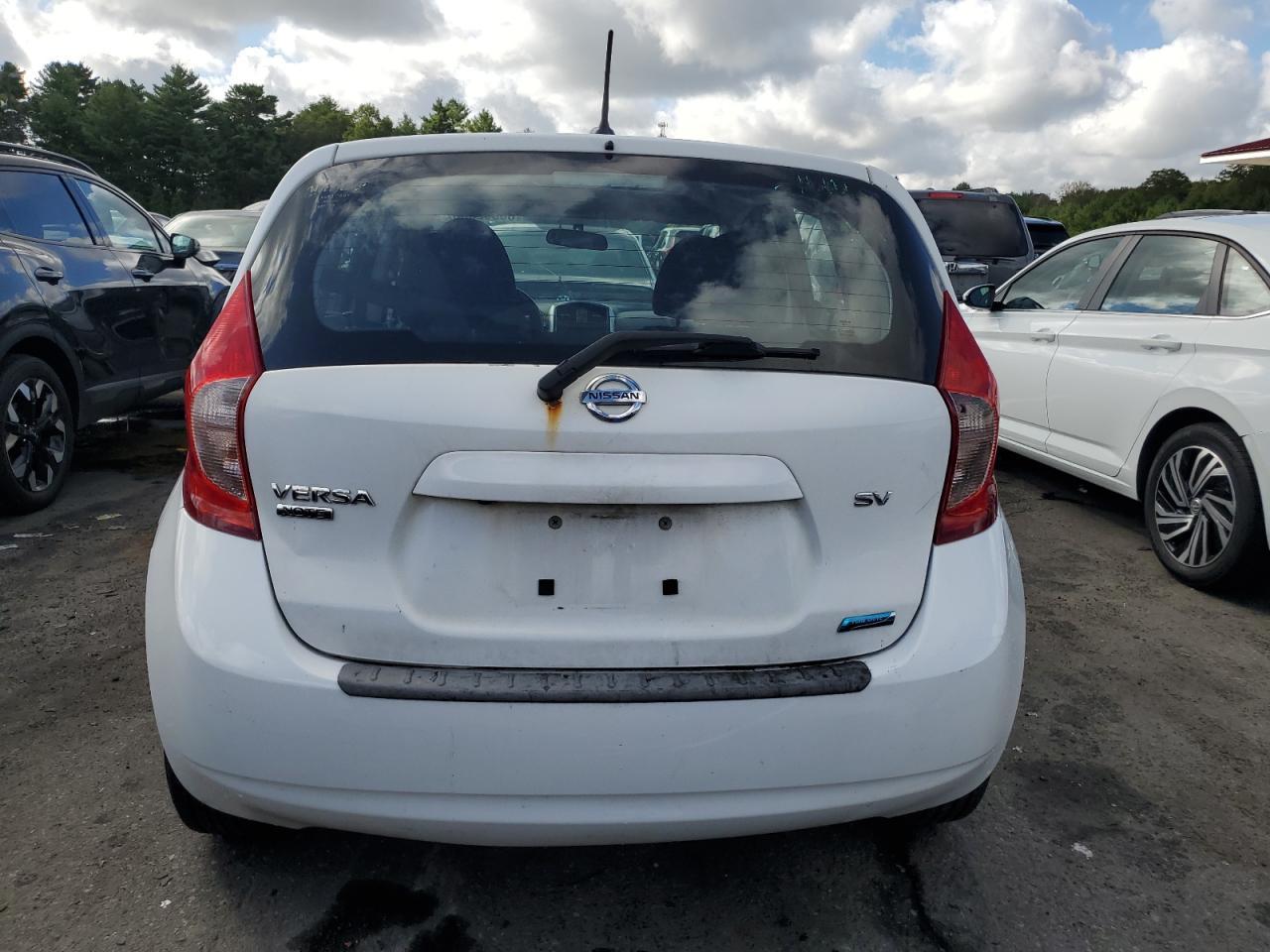 2016 NISSAN Versa Note