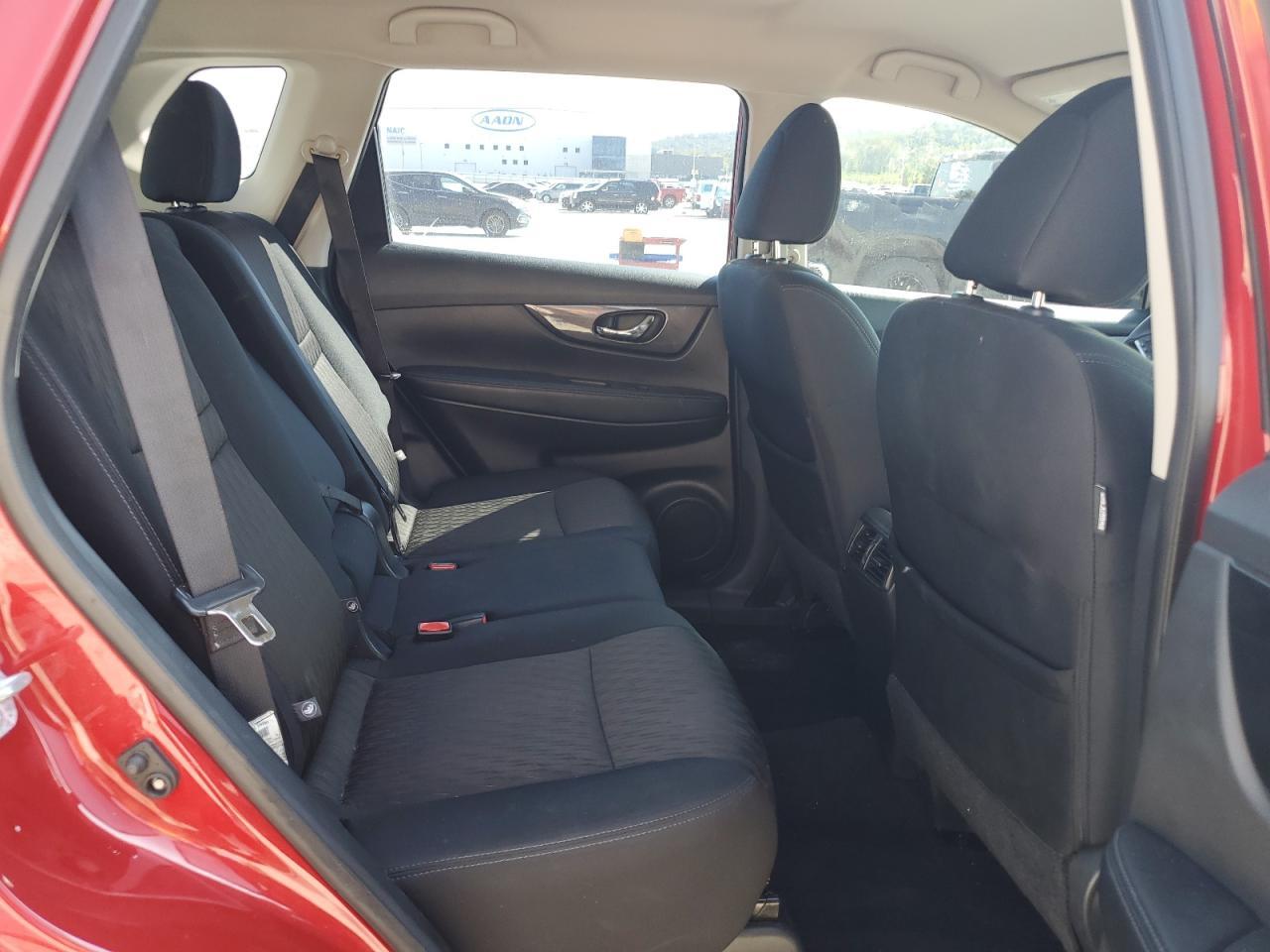 2017 NISSAN ROGUE