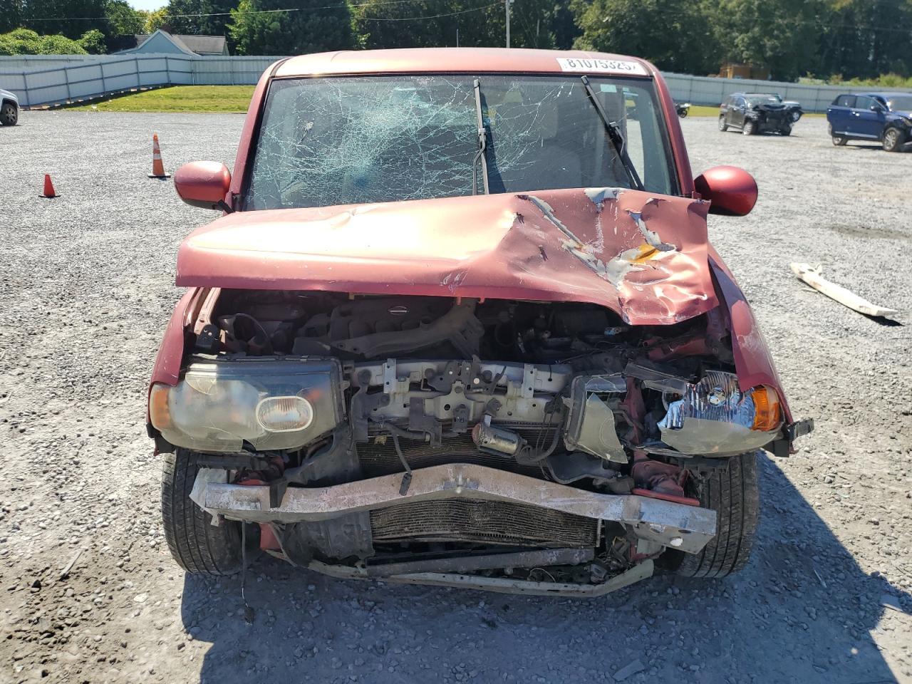 2010 NISSAN CUBE