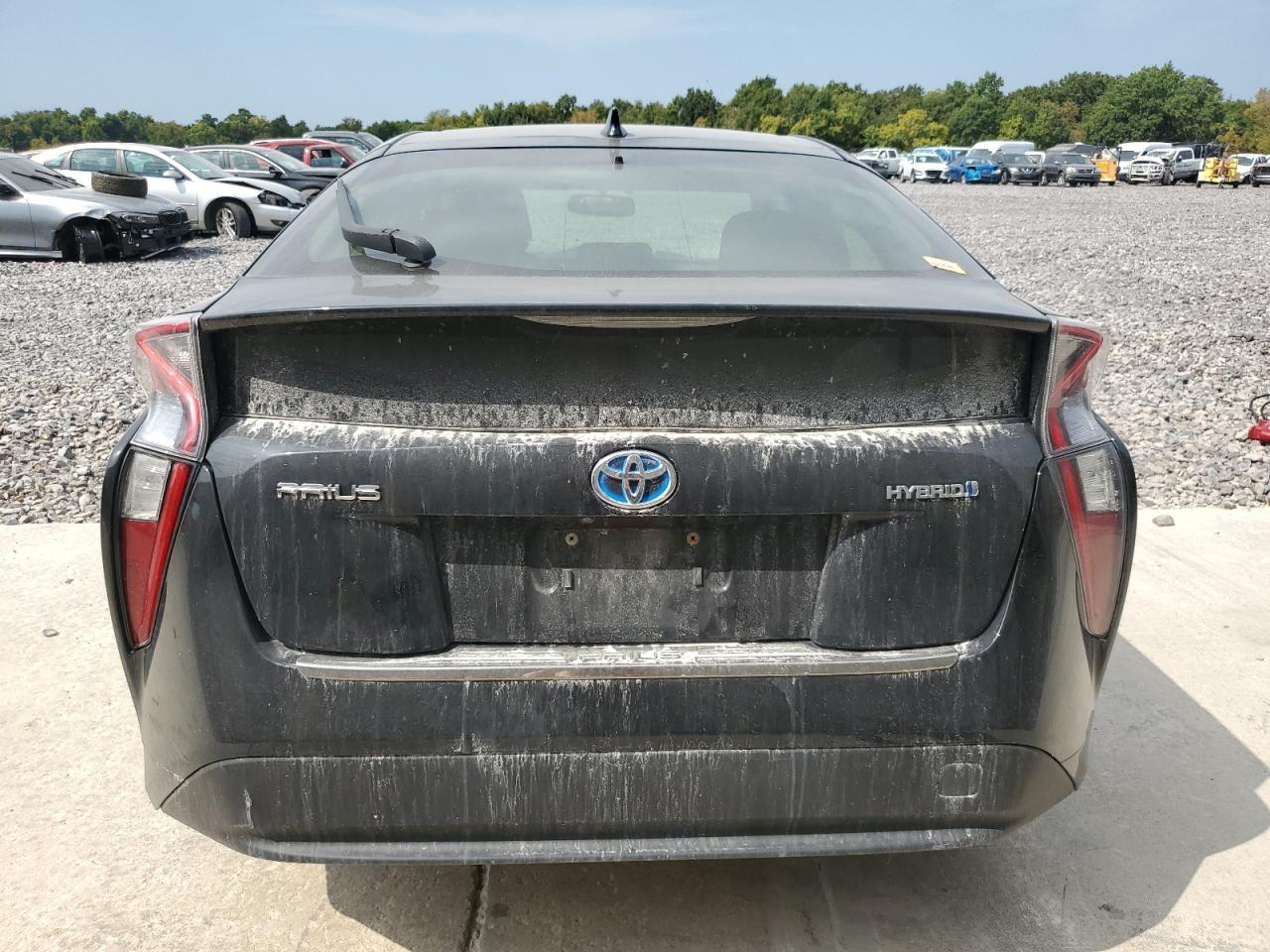 2016 TOYOTA PRIUS