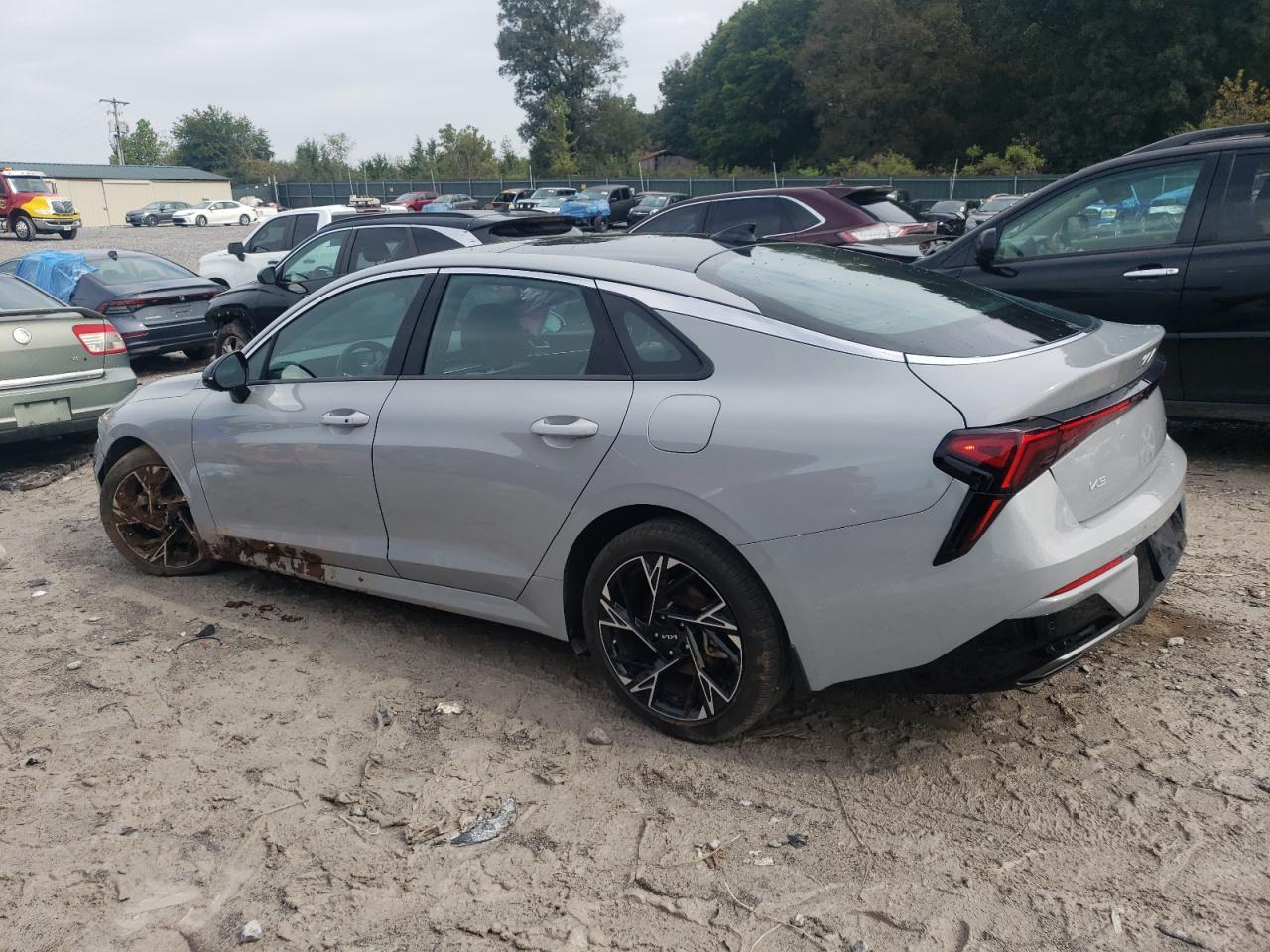 2025 KIA K5