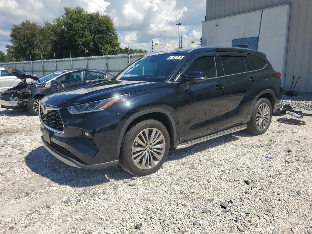2021 TOYOTA HIGHLANDER