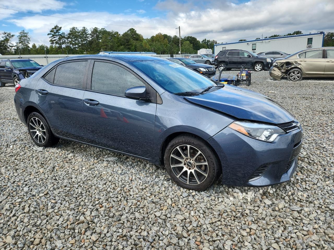 2016 TOYOTA COROLLA