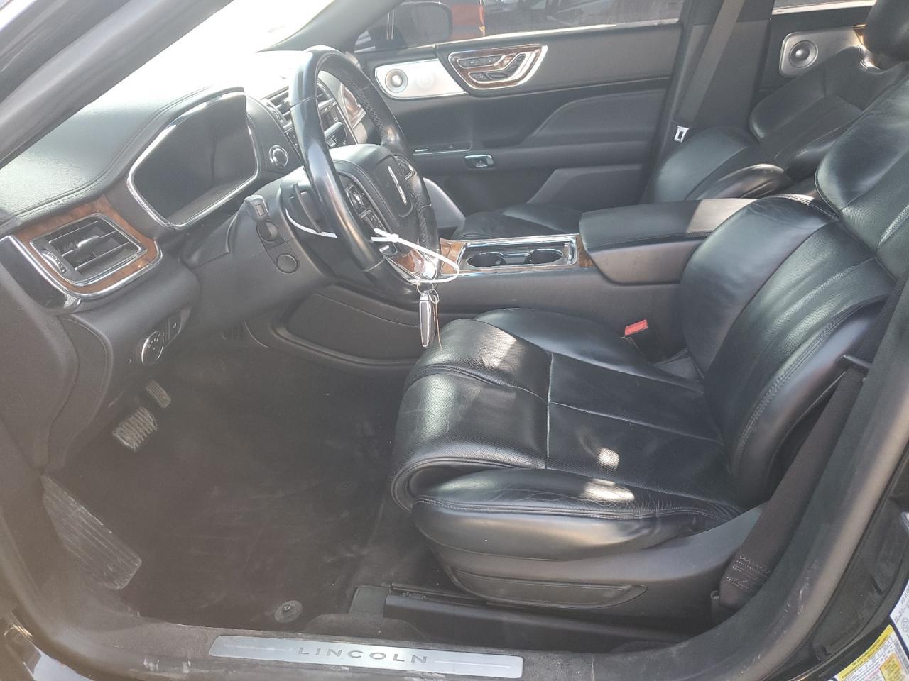 2017 LINCOLN Continental