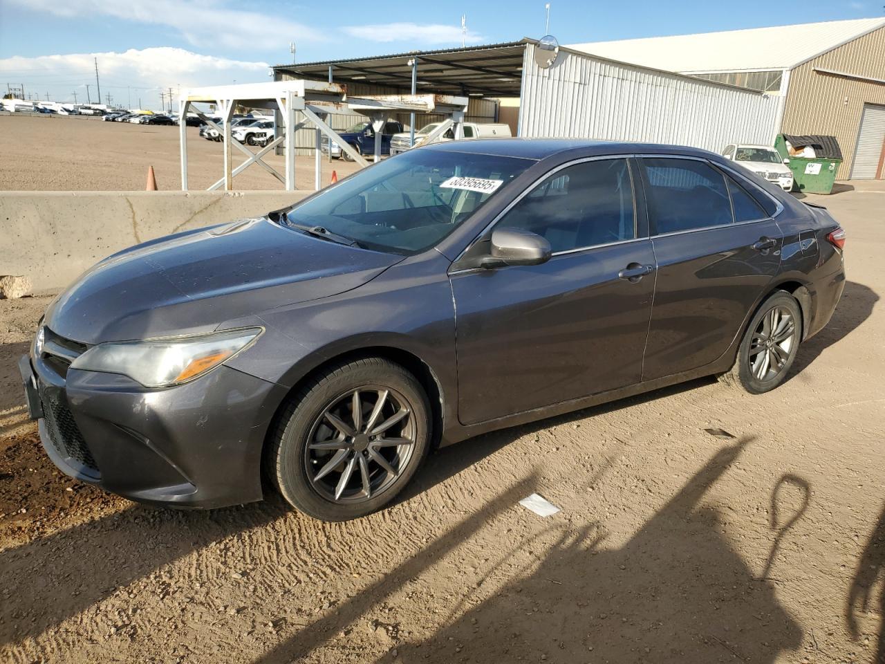 2016 TOYOTA CAMRY