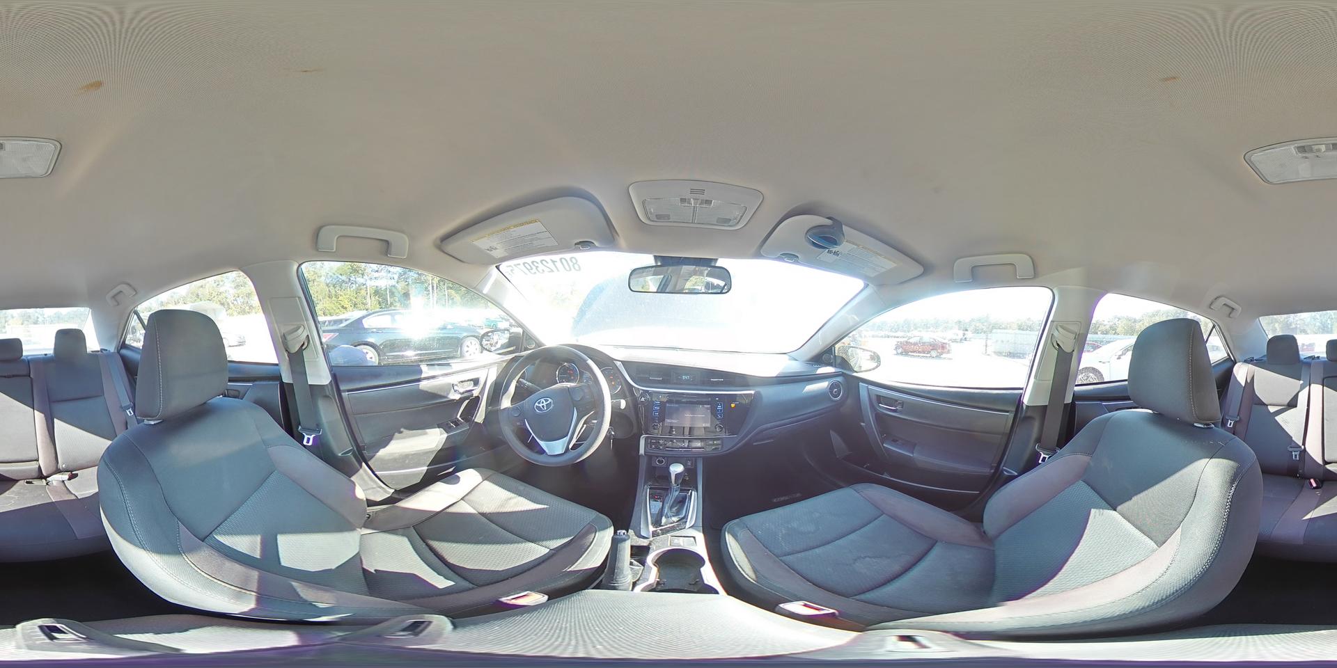 2018 TOYOTA COROLLA