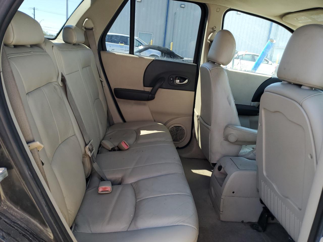 2004 SATURN Vue