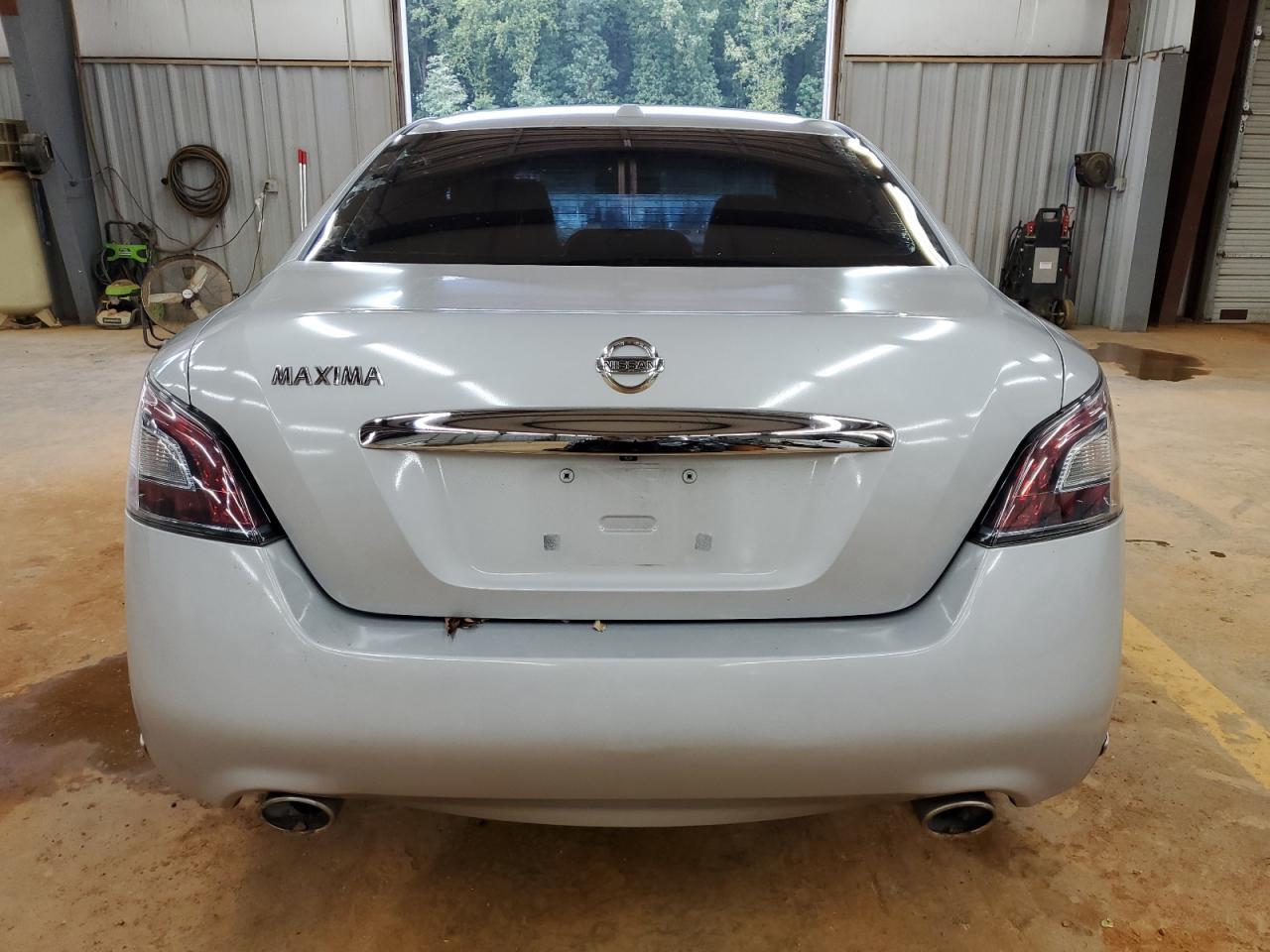 2012 NISSAN Maxima