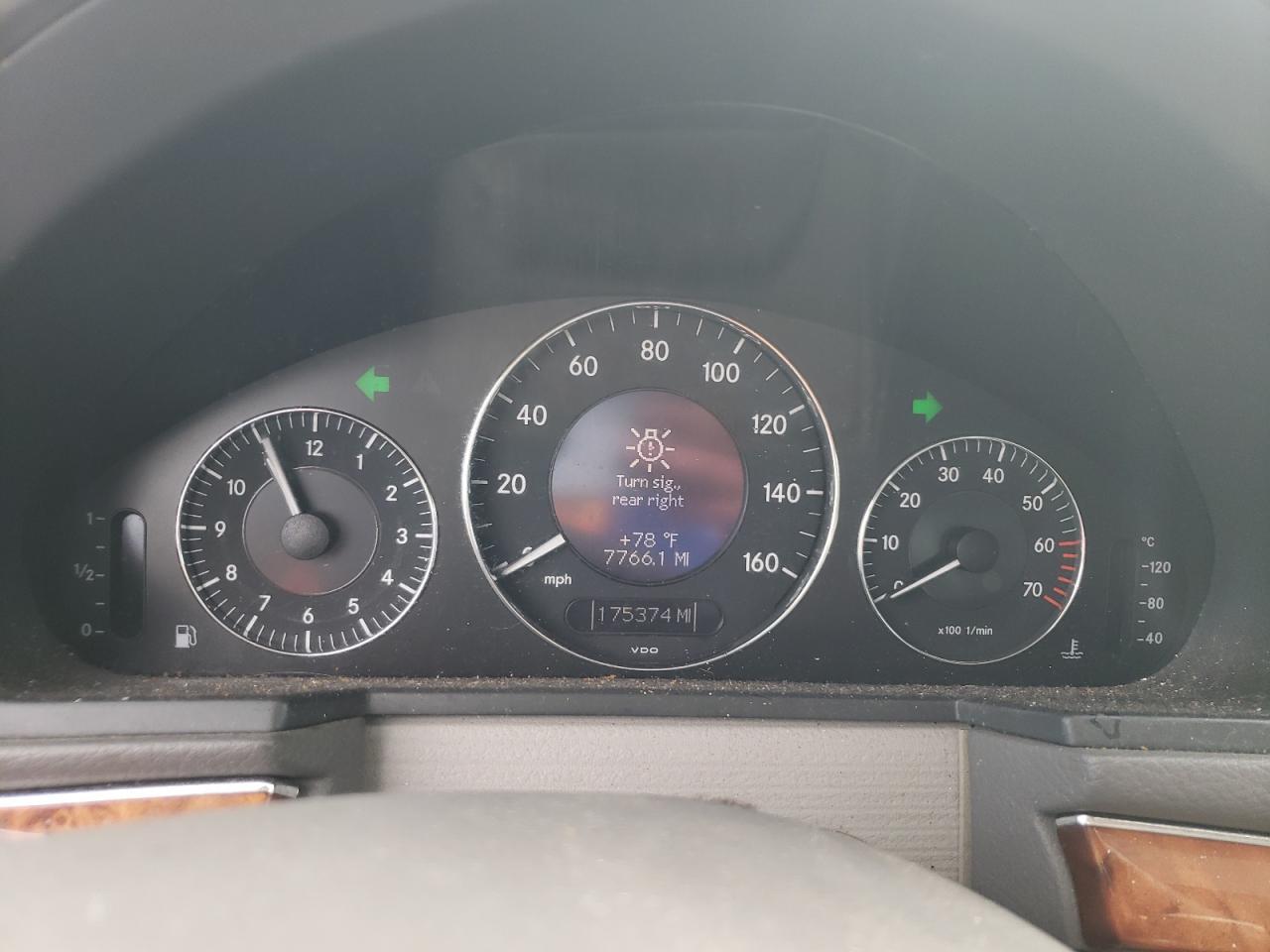 2004 MERCEDES-BENZ E-Class