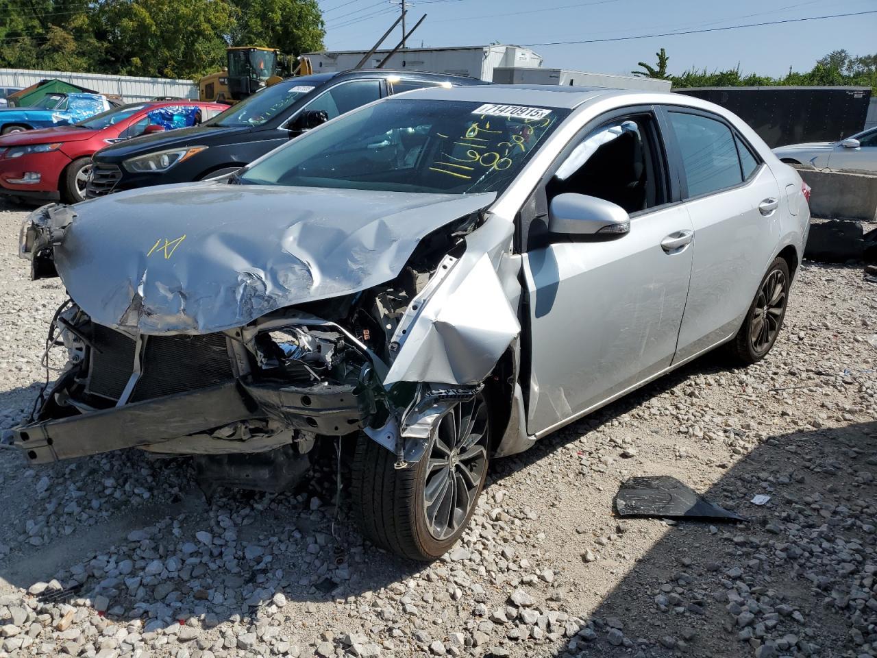 2015 TOYOTA COROLLA