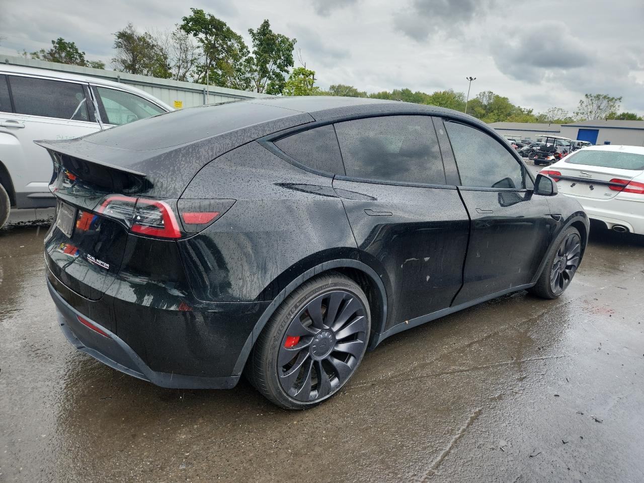 2023 TESLA MODEL Y