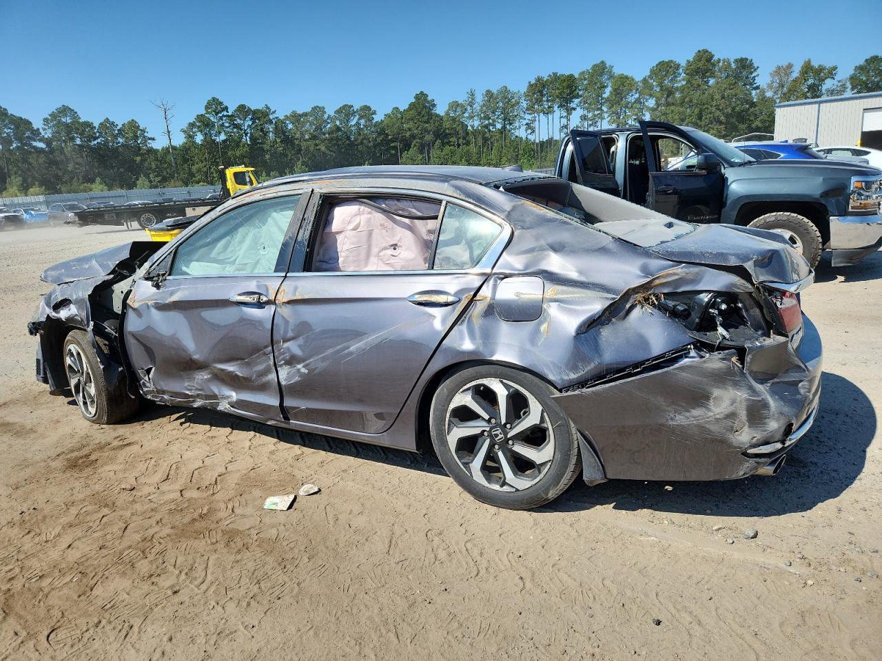 2017 HONDA ACCORD