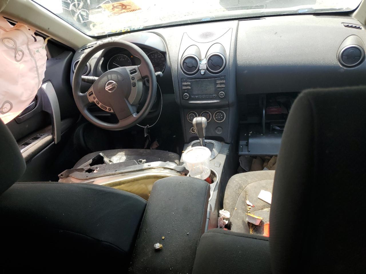 2014 NISSAN ROGUE