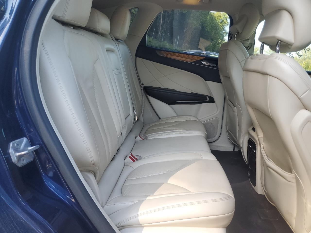 2016 LINCOLN MKC