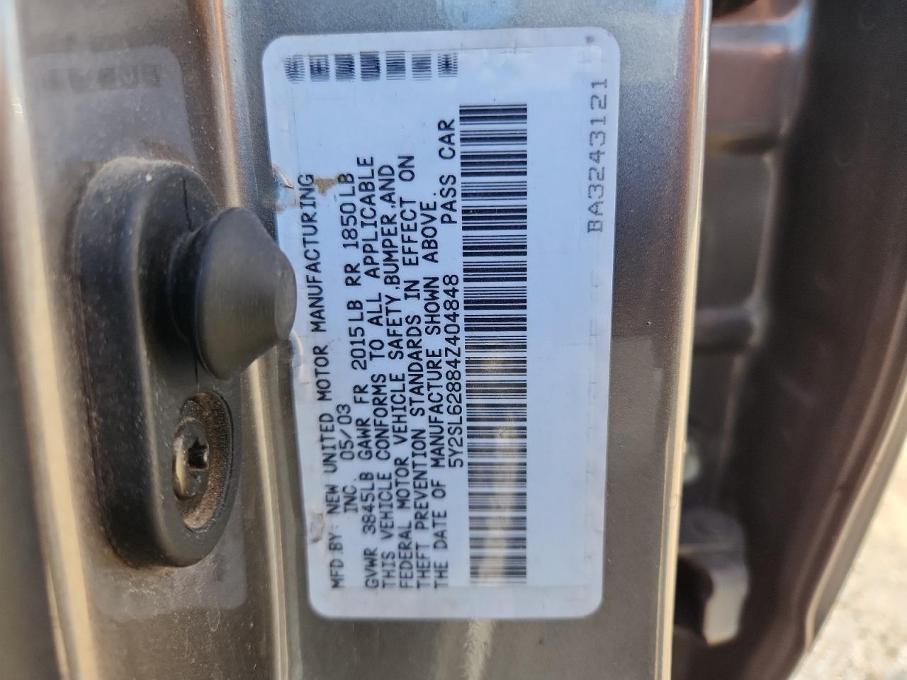 2004 PONTIAC VIBE
