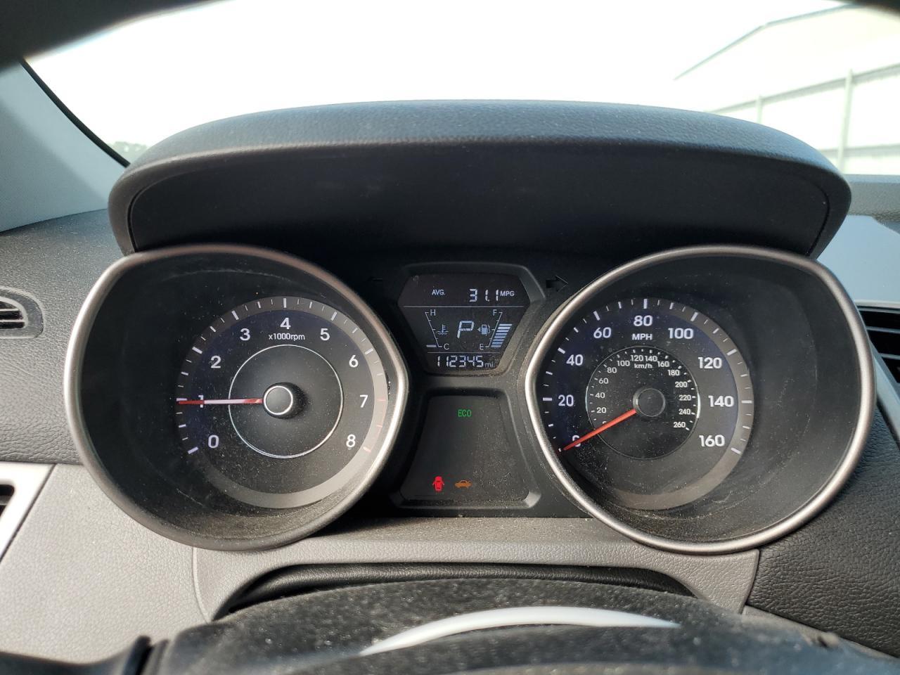 2016 HYUNDAI ELANTRA