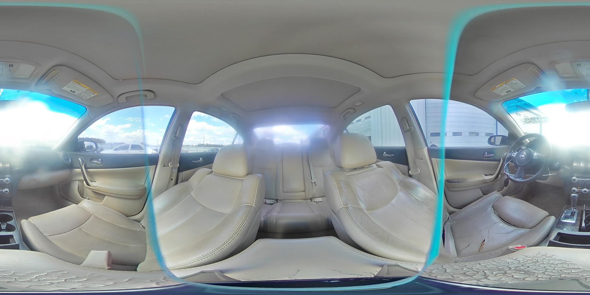 2012 NISSAN Maxima