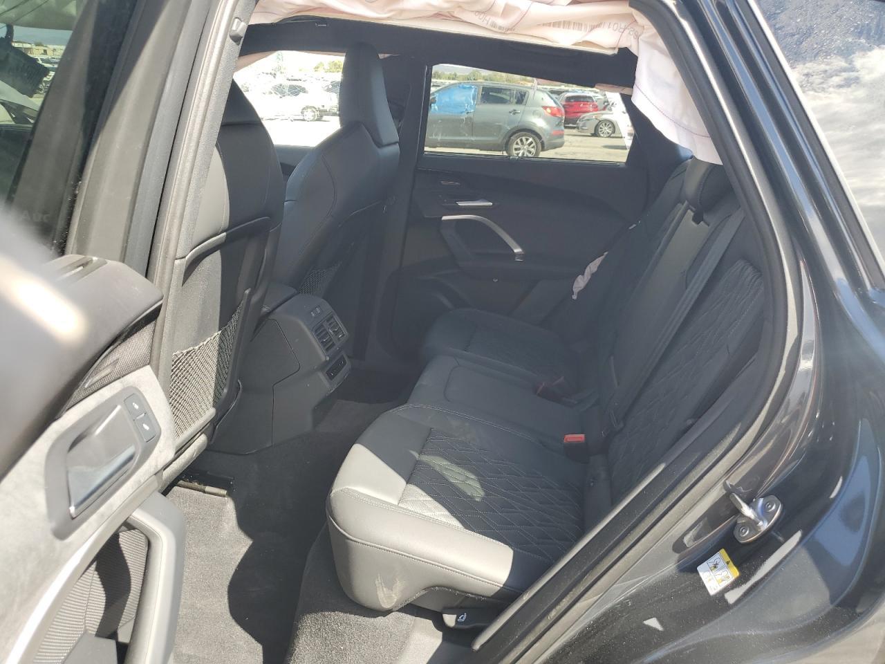2025 AUDI SQ5