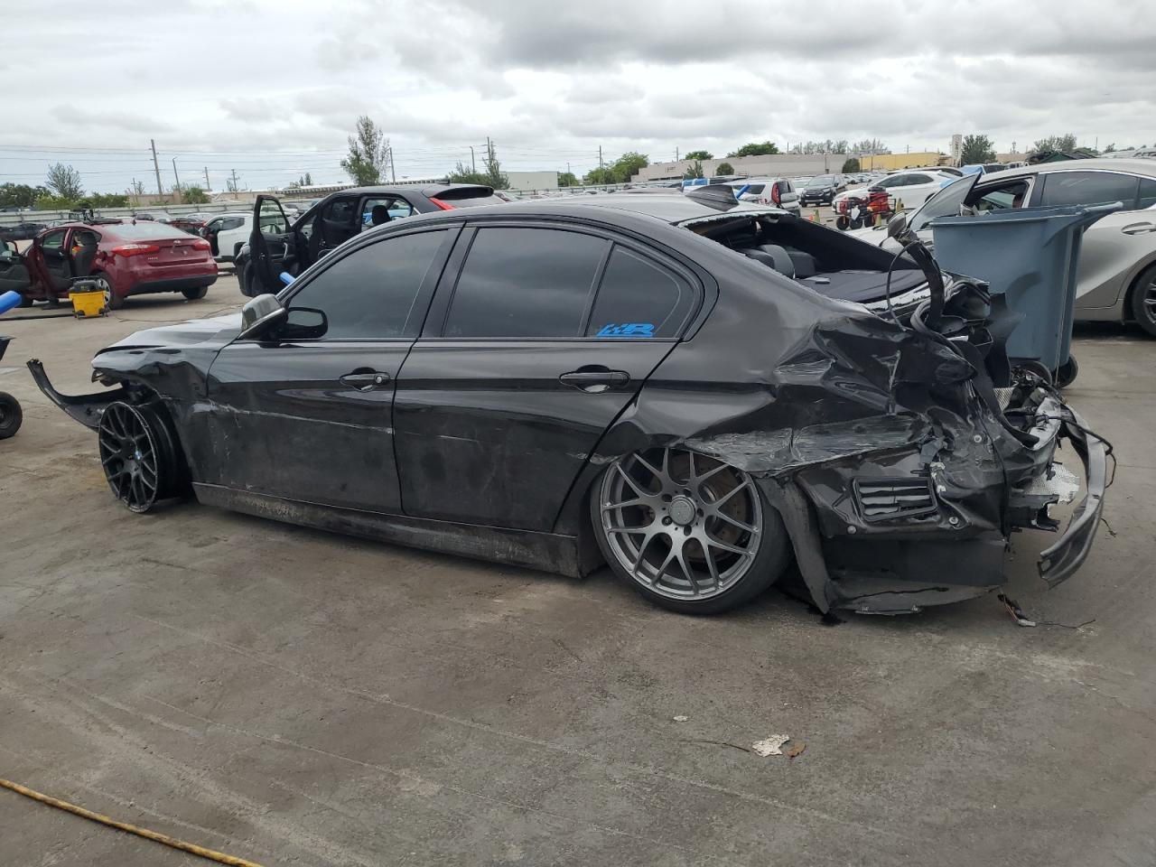 2018 BMW 3 SERIES
