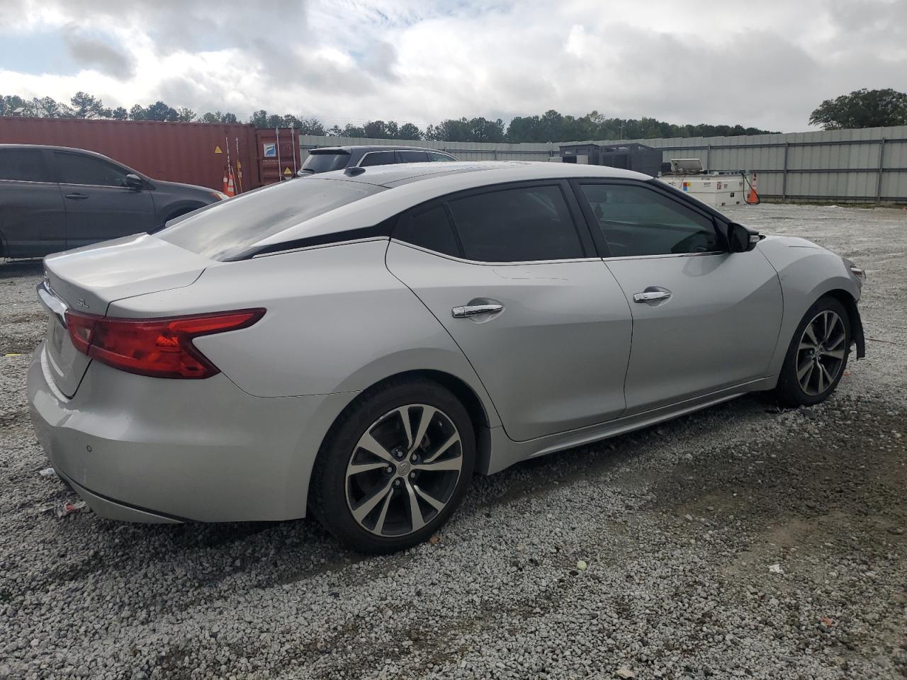 2018 NISSAN Maxima