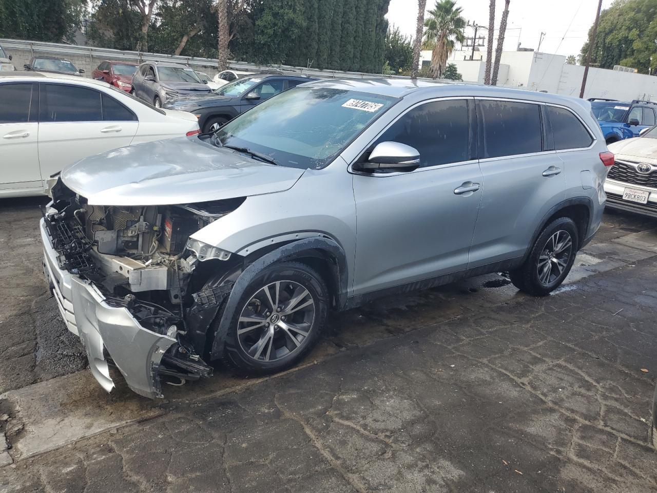 2019 TOYOTA HIGHLANDER